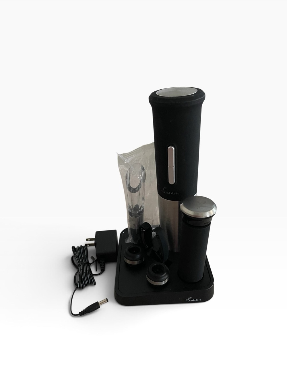 Rabbit Black Electric Wine Opener Set with Vacuum Stopper